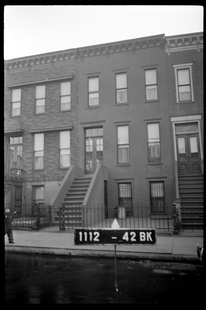 48 Windsor Place — 1940 NYC tax photograph